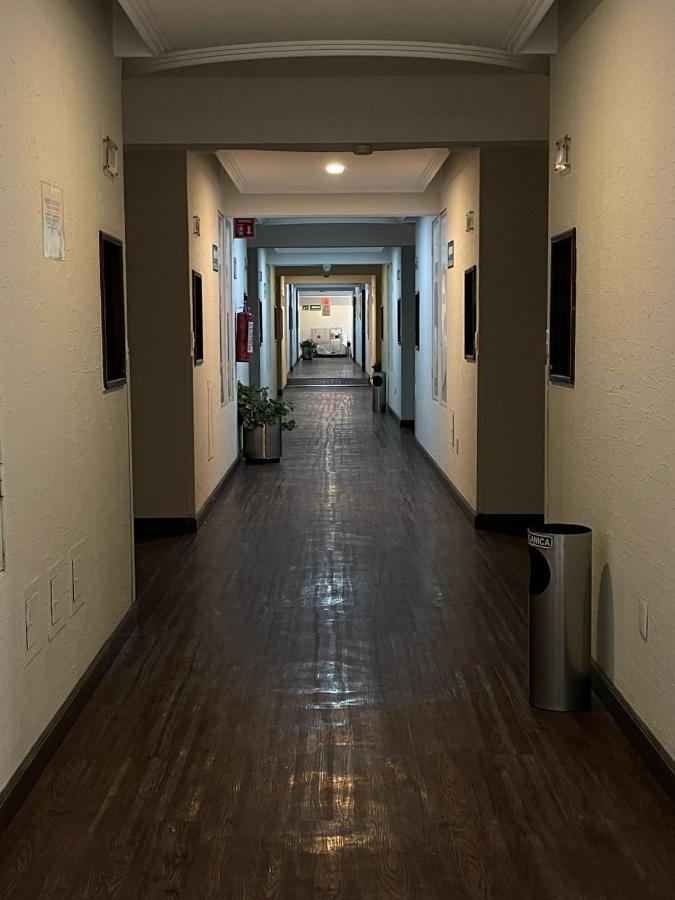 Hotel Marques Del Penon Мехико Экстерьер фото